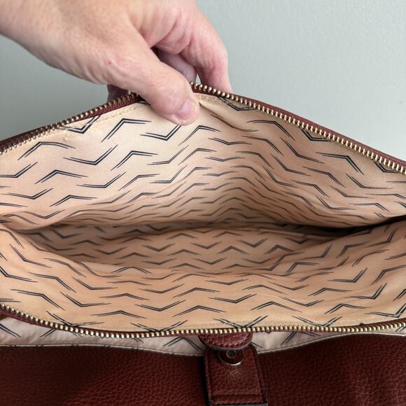 Urban Expressions Brown Large Crossbody Shoulder Satchel Handbag Purse - Picture 4 of 16